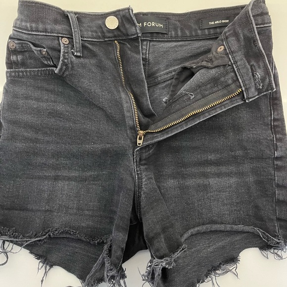 Denim Forum The Arlo Short - Picture 4 of 6